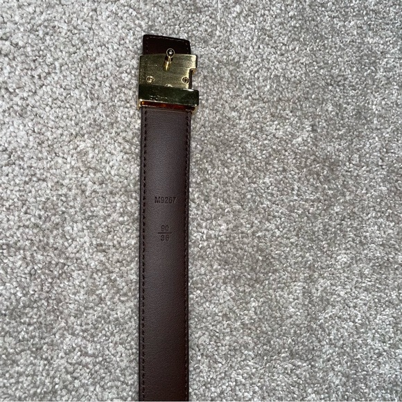 Louis Vuitton LV Initiales 25mm
Belt Damier 90 - Picture 9 of 12